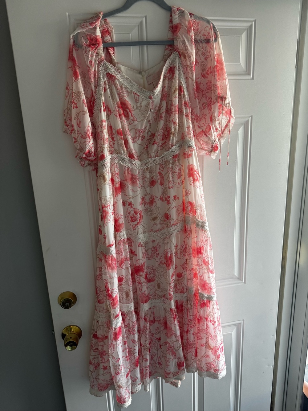 Rachel Parcell Pink and Cream Floral Midi Dress - Picture 5 of 12
